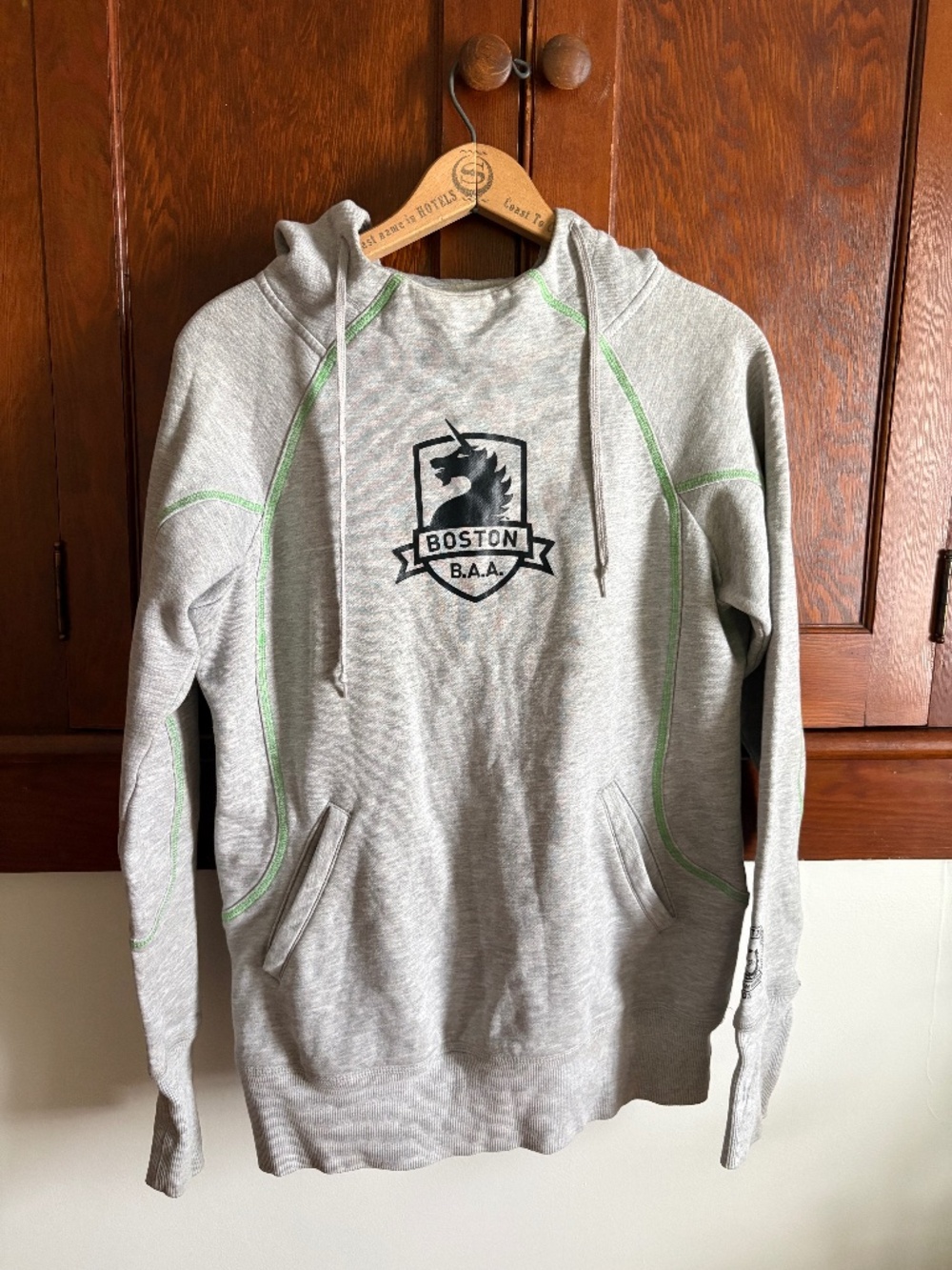 Adidas Boston B.A.A. Gray Pullover Hoodie | Athletic Running Sweatshirt | Size L